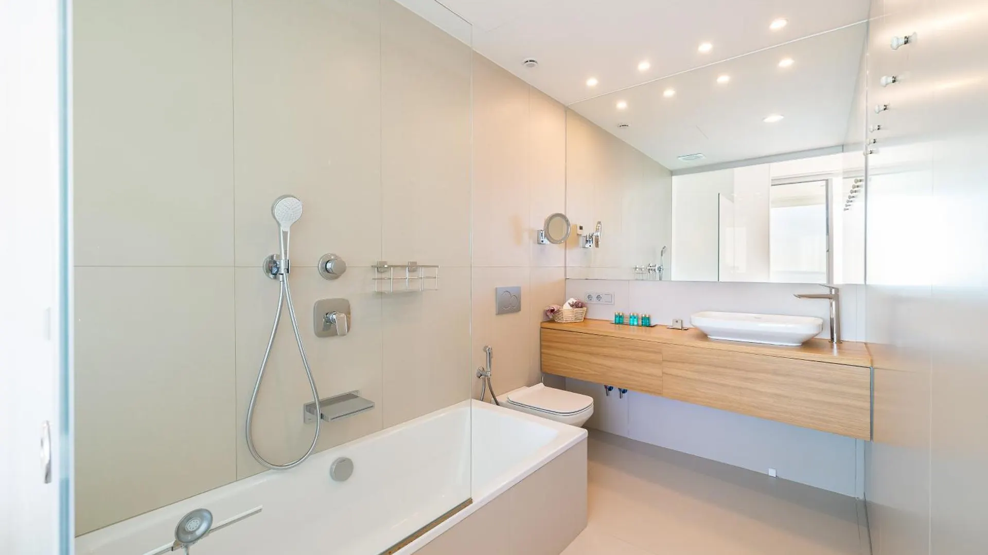 아파트 Higueron Rental Med Sunset 푸엔히롤라 스페인