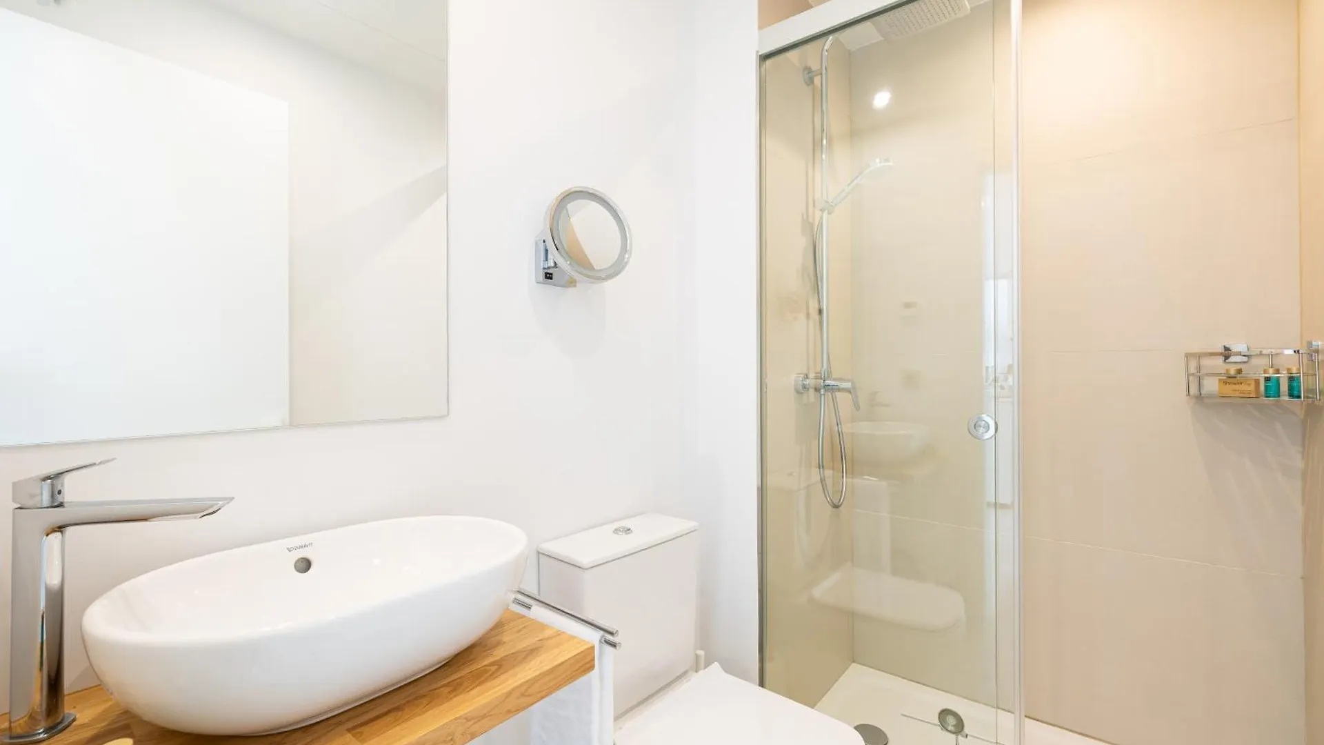 Higueron Rental Med Sunset 푸엔히롤라